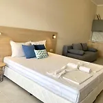 Mm Complex Aparthotel 4*