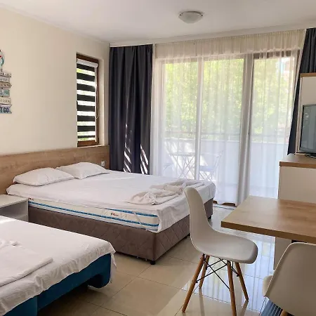 Mm Complex 아파트호텔 프리모르스코