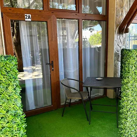 아파트호텔 Mm Complex 프리모르스코