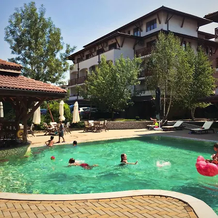 Mm Complex 아파트호텔 4*