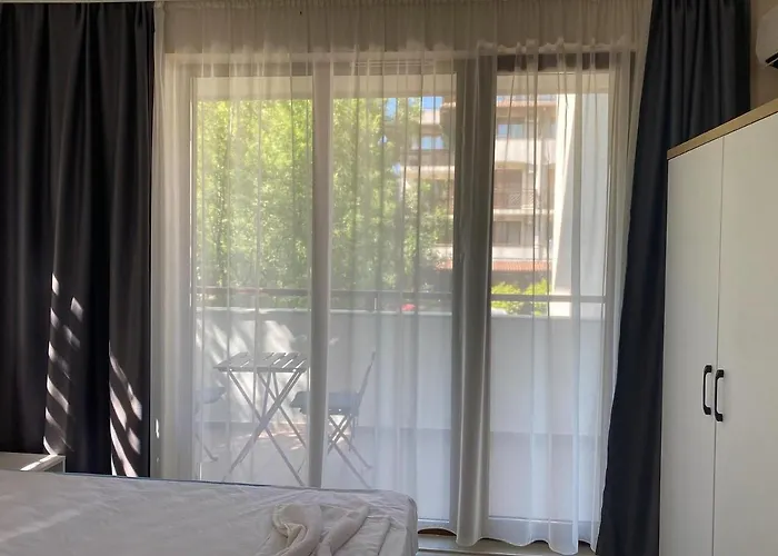 Mm Complex Hotel apartamentowy 4*