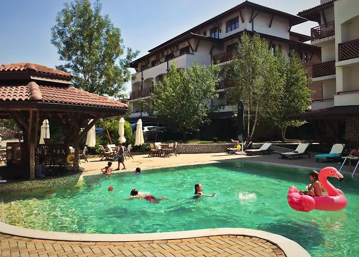 Mm Complex Hotel apartamentowy 4*